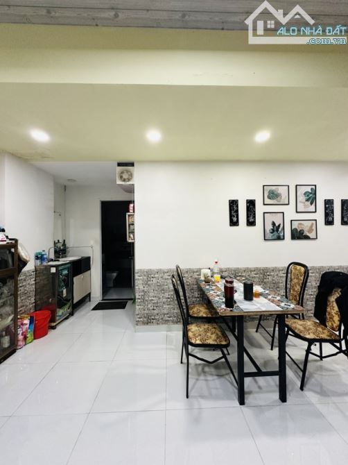 Bán Gấp Nhà Hẻm Xe Hơi Thành Thái, Quận 10 - 130m2 (7 x 19) sổ Vuông, Không lỗi Phong Thủy - 2