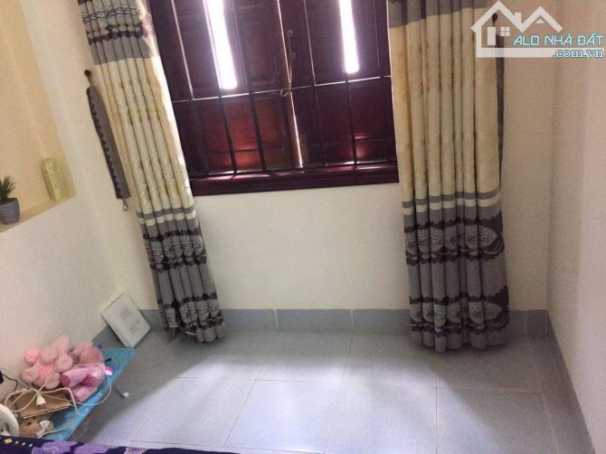 Bán Nhà 5 Tầng Hẻm Đường Biệt Thự , Cách Biển 500m , giá 6 tỷ 200 triệu - 2