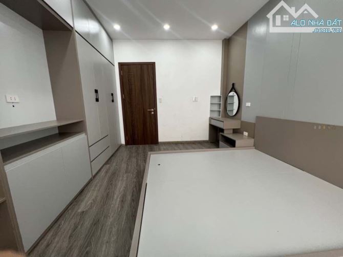 Vợ chồng anh Thanh bán nhà 5t,48m tại Trần Phú,HĐ,t/máy,ngõ to chỉ 9t - 2