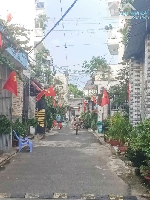 BÁN NHÀ 4 TẦNG ĐÚC NGUYỄN THỊ BÚP TCH QUẬN 12 GIÁ RẺ 5.9 TỶ - 2