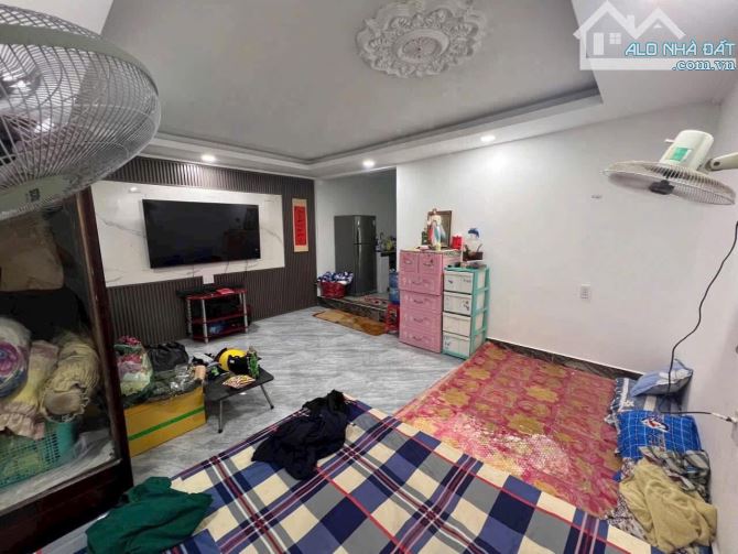 Mặt tiền Phó Cơ Điều khu dân cư đông đúc - 2