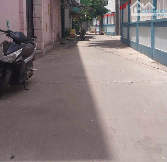 ► Nhà góc Kiệt 4m thẳng thông 50m ra Hùng Vương, 42m2, ngang 5.5m, 3 tầng đúc, 3.xx tỷ - 2