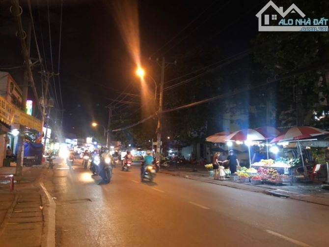 nhà c4 600m2, mặt tiền đường 9m, ngay Nguyễn Duy Trinh Q2, 68 tỷ - 2