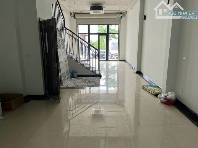 Cần bán Khu đô thị Louis Hoàng Mai,phân lô nhà mới. - 2