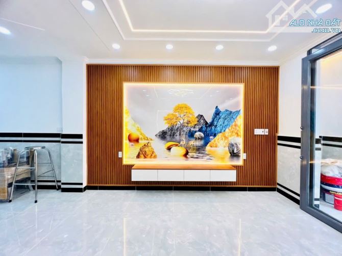 BÁN NHÀ ĐẸP LUNG LINH TÂN THỚI HIỆP QUẬN 12, HẺM XE TẢI, DT 45M² (4.5x11), 2 TẦNG, GIÁ RẺ - 2