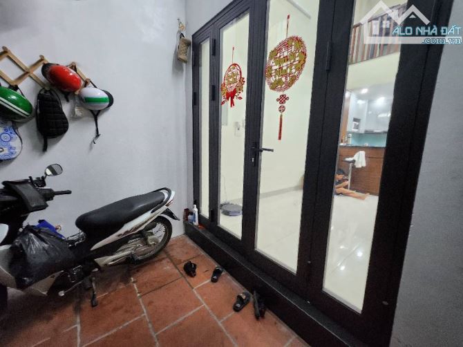 DƯƠNG NỘI: NHÀ ĐẸP DÂN XÂY- Ô TÔ QUA -2 MẶT NGÕ-SỔ HOA HẬU- CHÍNH CHỦ GỬI BÁN ( Ảnh thật) - 2
