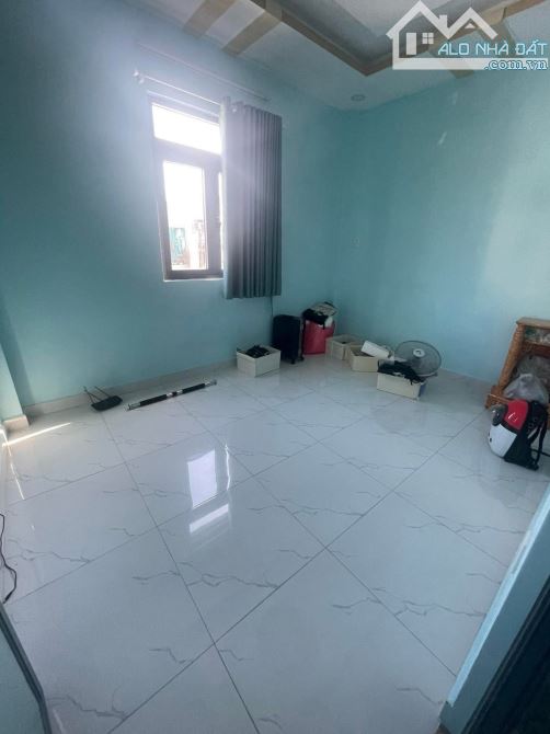 Q.11 - SÁT MẶT TIỀN - 4 TẦNG 12 X 4 - NGANG RỘNG 12M - CHỈ 4.99 TỶ - 2