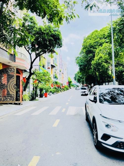 NHÀ NỞ HẬU 7.6M - 4 TẦNG - GẦN CÔNG VIÊN KHÁNH HỘI - PHƯỜNG 3, QUẬN 4 - NHỈNH 11 TỶ - 2