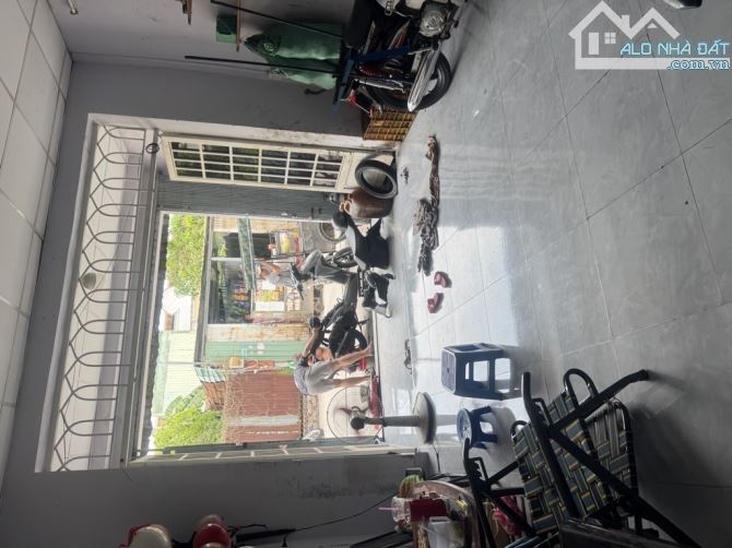 LÊN SÓNG NHÀ GẦN HƯƠNG LỘ 2, LVQ - 4x10.5M - 2 PN - SHR CÔNG NHẬN ĐỦ - BÌNH TÂN - HƠN 2 TỈ - 2
