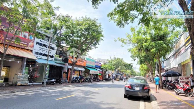 BÁN NHÀ MẶT TIỀN TRƯƠNG CÔNG ĐỊNH (DT: 82M2) + 1TR1L + VỊ TRÍ KD + GIÁ TỐT - 2
