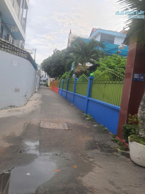 Tân Phú hẻm 6m nhựa - 148m2 - ngang gần 7m - mua tiện xây mới mới 5 tầng - 15 tỷ - 2