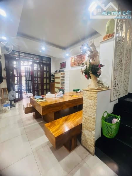 Nhà Mặt Tiền Đường Nguyễn Cảnh Chân Quận 1 Phường Nguyễn Cư Trinh Cũ. - 2