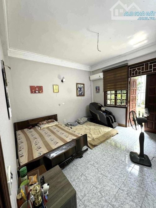 KẾ NGUYỄN ĐỨC CẢNH- ĐỦ TIỆN ÍCH, NGÕ BA GÁC- 33M- 6 TỶ 4 - 2