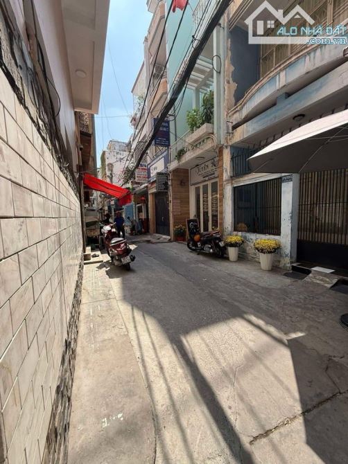 NHÀ 4 TẦNG 41M2 PHAN XÍCH LONG 7PN NHỈNH 8 TỶ CÓ HĐT 20TR/THÁNG - 2