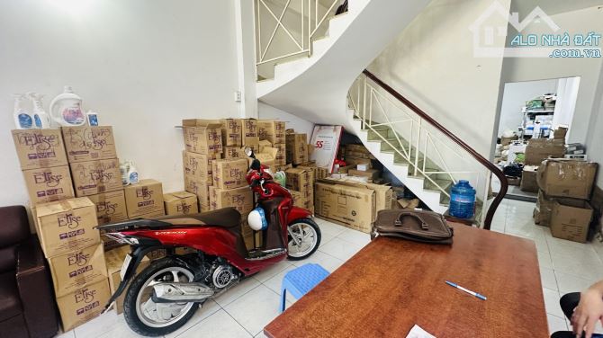 Giảm mạnh. Hxh Hồ Dắc Di. 72m2, 4x18m, 3 tầng. Chỉ nhĩn 8 Tỉ - 2