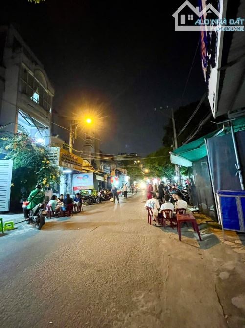 Mặt tiền kinh doanh - Đường 10m thông khắp nơi - 70m2 - 4 Tầng 4PN- 8 tỷ 3 - 2