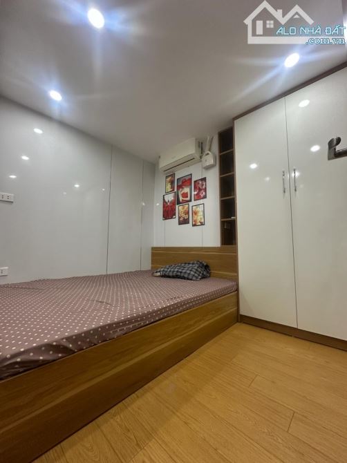 Bán Gấp - Full Nội Thất - Tập Thể Thái Thịnh - Đống Đa - Dt: 60m2/2PN*nhỉnh 3 tỷ - 2