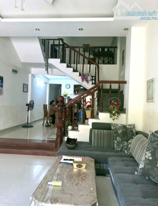 ✨🏡🌟Bán nhà 3 tầng đúc mới, mặt tiền Đồng Trí. 90m2. Giá 4,59 tỹ - 3