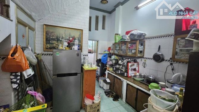 Nhà Trung Tâm Tân Phú BTTCT 54m Giá Mềm Chỉ 4Đồng 8 - 3