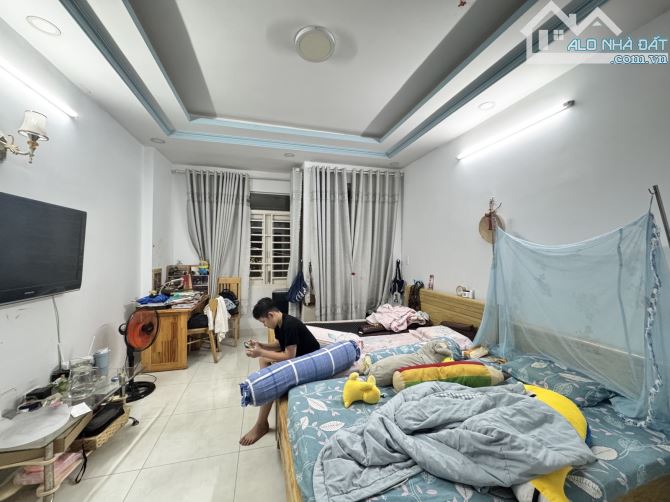 💣Đường số 8 - Linh Đông - Nhà 4 tầng 4PN khu phân lô đồng bộ  - 52M2 (4X13) - 6.3 Tỷ TL - 3