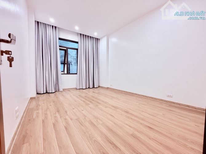🌟 NHÀ ĐẸP PHỐ PHƯƠNG MAI – Ô TÔ TRÁNH – DT 45M² – NHỈNH 13 TỶ 🌟 - 3