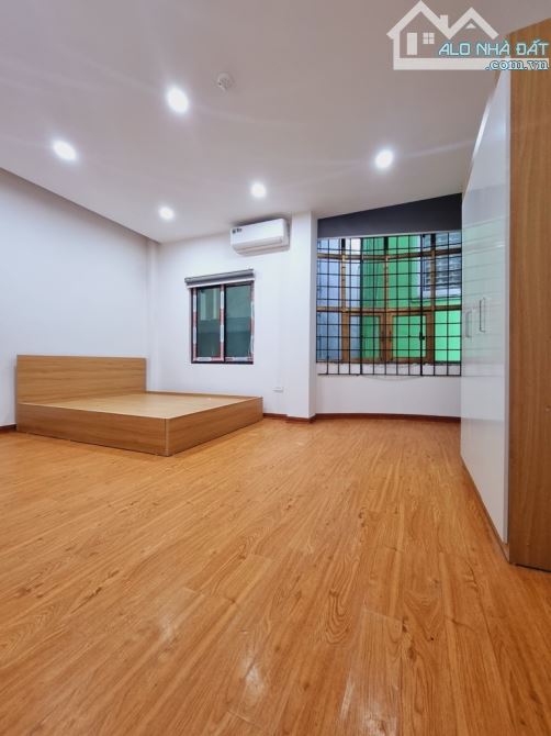 CCMN Quan Nhân 70m², 6 tầng, full nội thất, thang máy nhập khẩu – giá 13,8 tỷ - 3