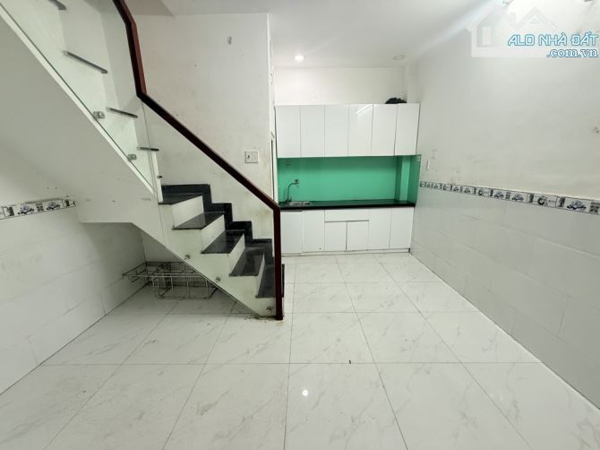 BÁN NHÀ GÒ VẤP - NGÃ 5 CHUỒNG CHÓ - 22M2, 2PN 2WC CHỈ 3.3 TỶ_250901 - 3