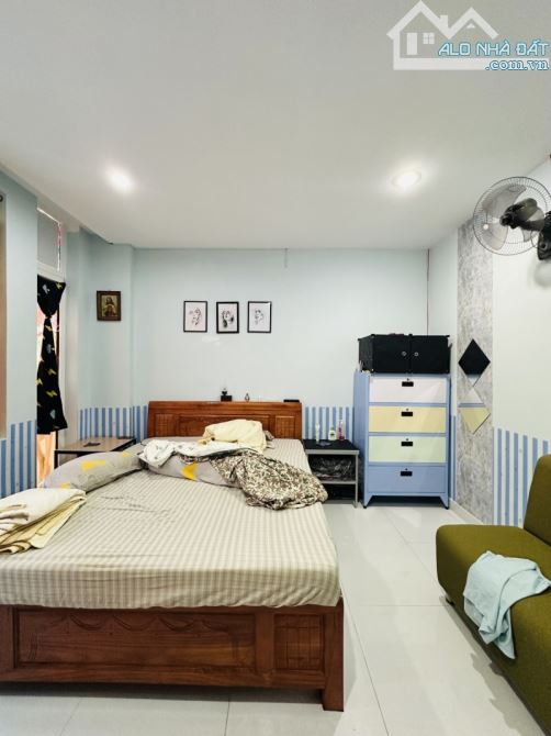 Bán Gấp Nhà Hẻm Xe Hơi Thành Thái, Quận 10 - 130m2 (7 x 19) sổ Vuông, Không lỗi Phong Thủy - 3