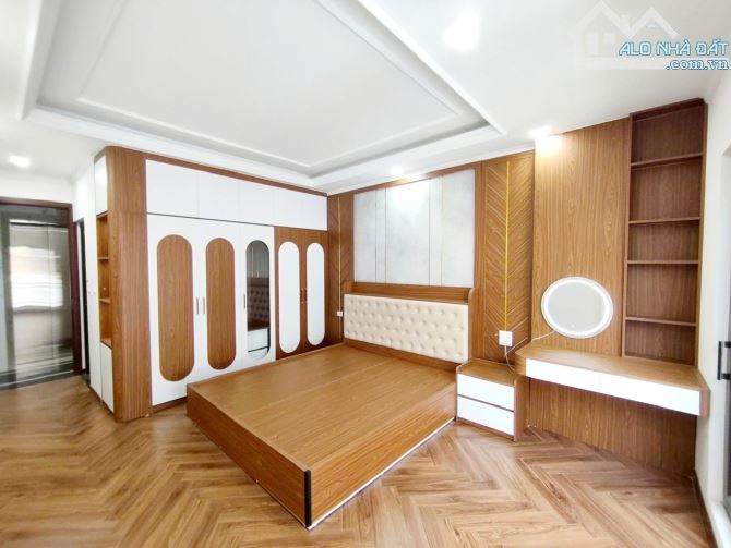 Bán nhà phố Tây Sơn ô tô đỗ,  thang máy, DT 42m2, 6t, mt 4m, ở ngay. - 3
