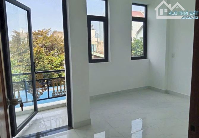 Gia chủ cần bán nhà Cao Đạt, Quận 5. Đường thoáng, sổ riêng DT 63m2(4,2x15m) Giá 5tỷ430 - 3