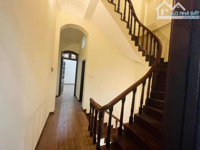 Phân lô 2 mặt ngõ oto tránh Hoàng Cầu🌹60m2 - 4T - MT4m, kinh doanh tốt - có ô chờ TM - 3