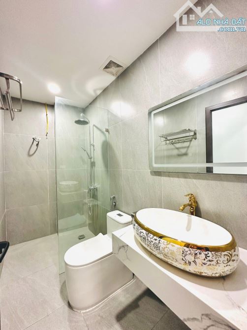 Nhà Đẹp Mới Koong Thang Máy Nhập Khẩu, Ô Tô Đỗ Cổng, Full Nội Thất, Chủ Cần Bán Gấp - 3