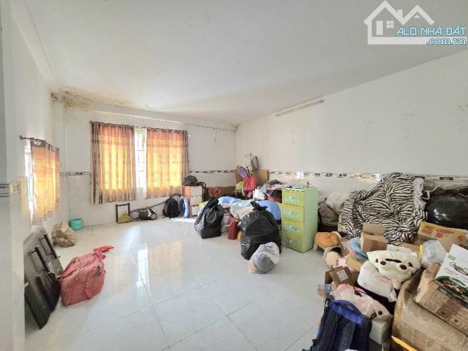 Bán nhà ngang Khủng 8m nở hậu ngay cầu Calmet Q4 chỉ với 10tỷ hơn. - 3