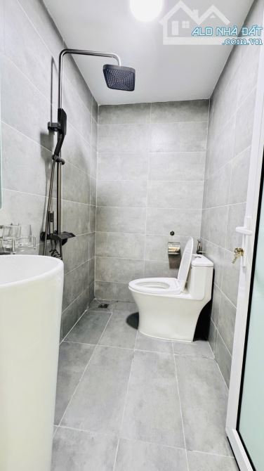 🏡 SIÊU PHẨM NHÀ DÂN XÂY Ở KHƯƠNG HẠ – KHUÔN VÀNG THƯỚC NGỌC – ĐẸP XINH LUNG LINH - 3