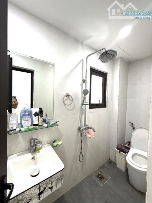 VÕNG THỊ 25M x5 TẦNG-6 TỶ-NGÕ THÔNG,BA GÁC ĐỖ CỬA,5P RA HỒ TÂY - 3