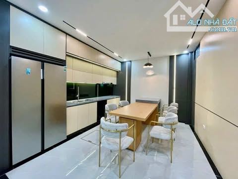 Siêu phẩm mặt ngõ Đình Thôn thông Trần Văn Lai-
lô góc  - nhà mới - thang máy - kinh - 3