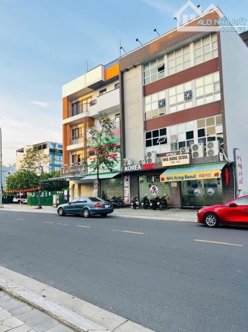 Bán lô đất đường số 8 khu Hà Quang 2 , Nha Trang , rộng 20m - 3