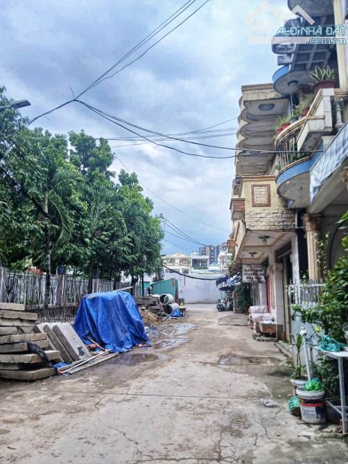 BÁN ĐẤT HẺM Ô TÔ P. BÌNH TRƯNG TÂY, QUẬN 2 👉 Cách Nguyễn Thị Định 130m gần CHỢ ngang 5m f - 3