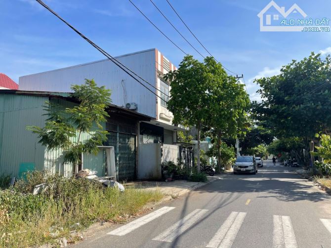 ⭐🌟Siêu Hiếm Xuân Thiều.🔥 Lô Góc, Ngang 7m.Đào Công Soạn View Biển.  🌹DT 80m2- (7×11) Lô - 3
