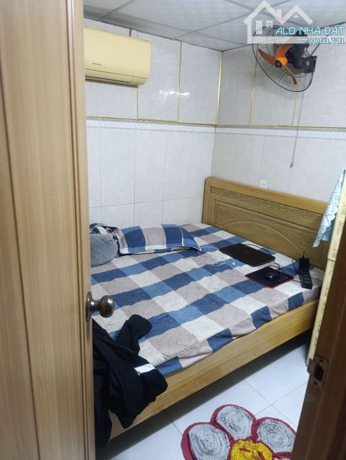 🎉🎉🎉🎉🎉Nhà C4 gác lửng ,chủ đang cần bán gấp Nhà gần biển ,kiệt thông ra biển - 3