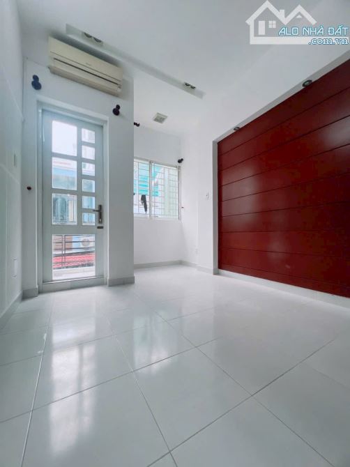 BÁN NHÀ MẶT TIỀN HẺM KINH DOANH 4 TẤM GIÁ 6Tỉ KHU DÂN CƯ GẦN CHỢ 200 XÓM CHIẾU - 3
