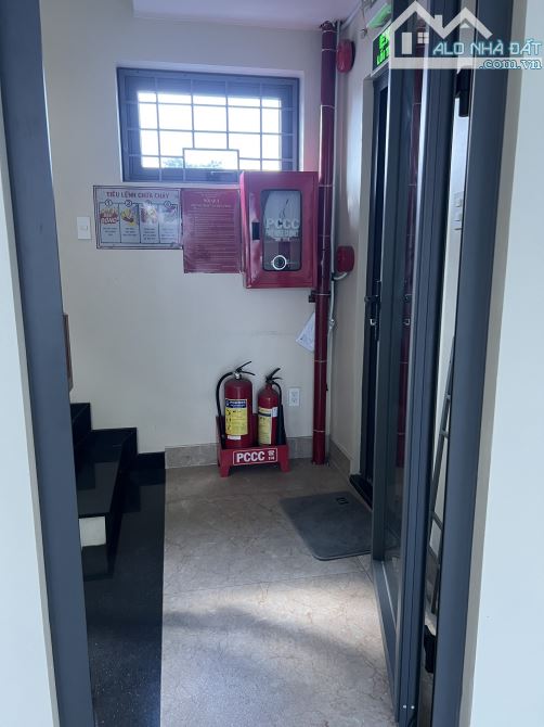 Bán toà nhà văn phòng mặt tiền Bình Thạnh_gần Hutech Ung Văn Khiêm_6x20m_7 tầng_HĐT 115tr - 3