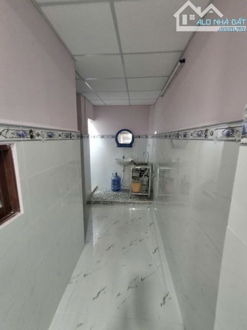 Bán Nhà 1 Trệt 1 Lầu  Hẻm 3m Cách Trần Hưng Đạo Trục Thẳng 50m, Phường 4,Mỹ Tho,TG - 4
