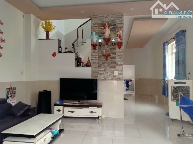 Bán nhà 1 trệt 1 lầu góc 2 mặt tiền gần Bùi Đức, Bình Đa, Biên Hòa, 132m2, giá 5 tỷ 500. - 4