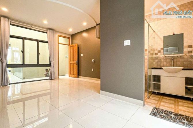 Bán nhà hẻm, Đông Hưng Thuận 5, Quận 12, 114.1 m² (4.2m x 25m), 3 tầng - Giá 6.8 tỷ TL - 4