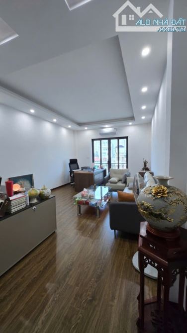 BÁN NHÀ PHỐ, KD, PHAN ĐÌNH GIÓT- THANH XUÂN, 68 M2, 7 TẦNG TM, GIÁ 26,3 TỶ. - 4