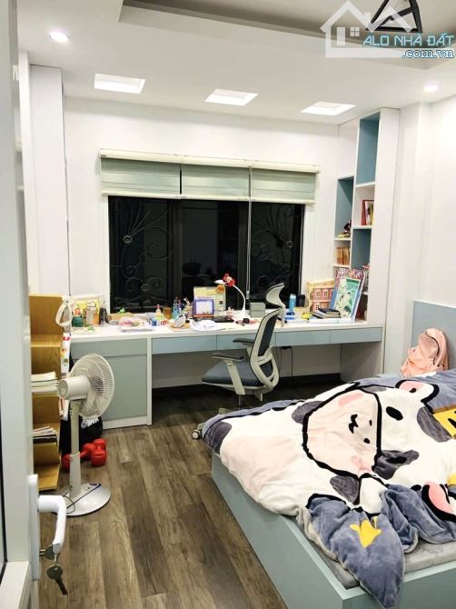 Cơ hội hiếm! Nhà 44m² x 5 tầng Yên Hoà, full nội thất, ô tô gần – chỉ 13,5 tỷ - 4