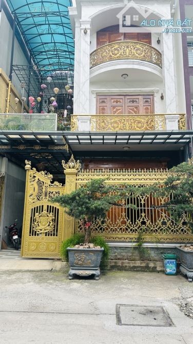 BIỆT THỰ PHONG CÁCH CHÂU ÂU- GIÁP TÂN PHÚ- NGANG GẦN 9M - 4
