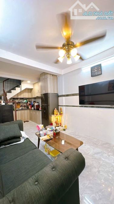 Mặt tiền đường số Khánh Hội vip Q4 có 5 tỷ - 4