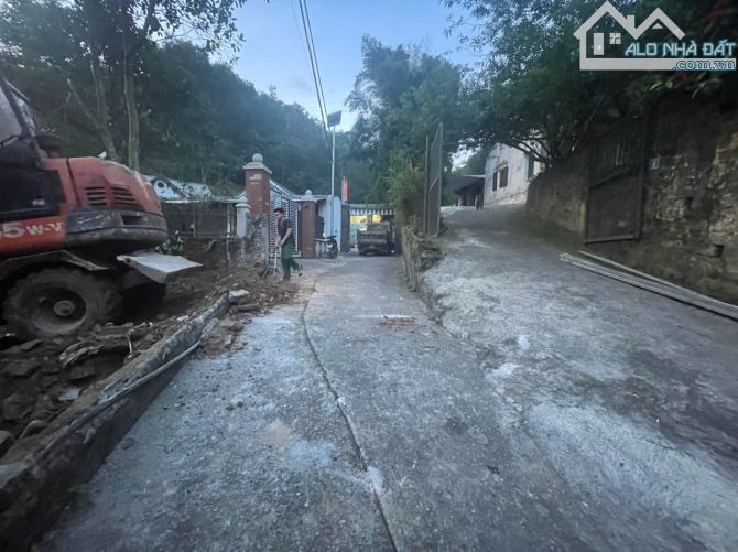 TÀI CHÍNH DƯỚI 1 TỶ – KHÔNG MUA LÔ NÀY THÌ MUA LÔ NÀO?  Đất Thị Trấn Lương Sơn - 4